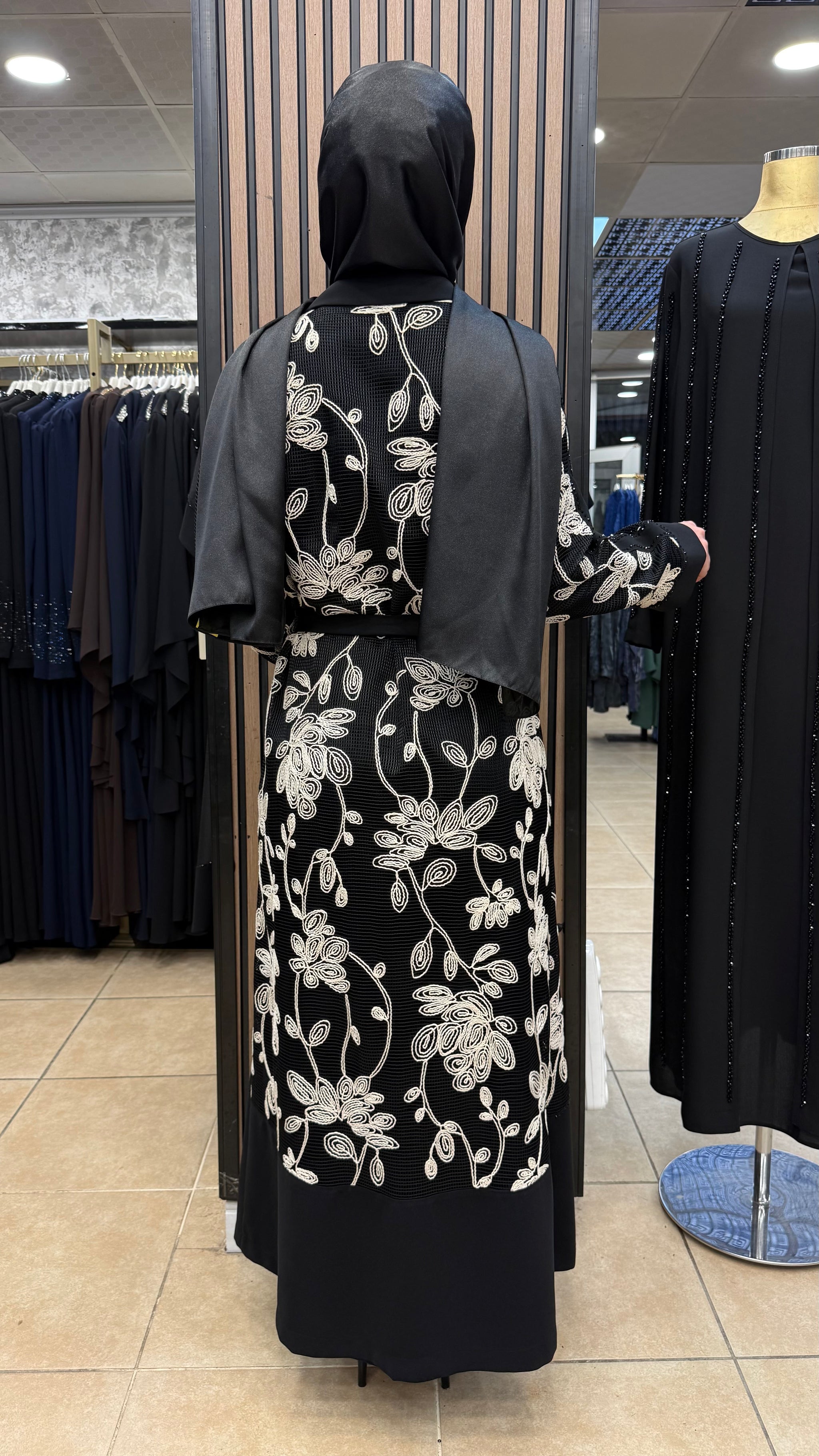 JUKİ ABAYA TAKIM — Siyah [stokoz:Vz1GG2nAnWQNBntiJkvE%3ASiyah%3A2%3A1p98u58]
