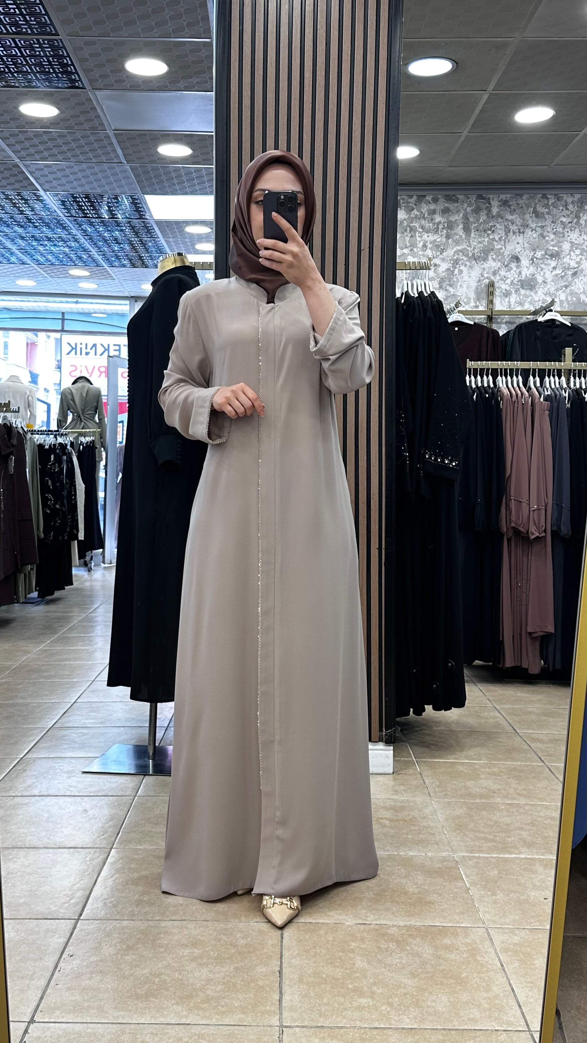 BEYZA 7633 TAŞLI FERACE — Krem [stokoz:4VsrLfzajCGuL0TAHI3u%3AKrem%3A0%3A91xibp]